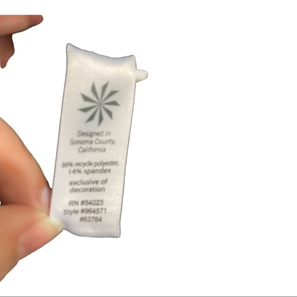 Athleta go time rank top double strap and racerback black size Small - Picture 9 of 9